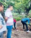 सुदामा नगर में अस्थायी नाला बनवाकर जलभराव की समस्या को करवाया दूर13