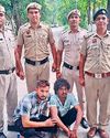 लूट के मामले में दो आरोपी गिरफ्तार0