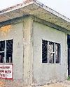 झज्जर चुंगी पर पार्क में अधूरा पड़ा भवन अब बन गया नशेड़ियों का अड्डा4