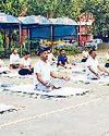 अंतरराष्ट्रीय योग दिवस की तैयारियां जोरों पर, अधिकारियों ने किया योग का अभयास19