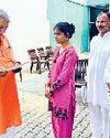 सलीमपुर के विकास कार्यों को लेकर सरपंच ने सांसद को सौंपा मांग पत्र12