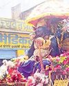 'हे सूर्यपुत्र, हे शनिदेव हम आए द्वार तिहारे पूर्ण करो काज हमारे' गीत से गुणगान10