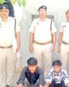 फर्जी नंबर प्लेट लगी बाइक चोरी की निकली, दो पकड़े8