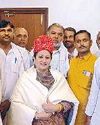 खातोदड़ा के ग्रामीणों के प्रतिनिधि मंडल ने स्वास्थ्य मंत्री से की मुलाकात1