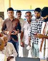 जिले में आयुष्मान भारत व वंदन योजना पंजीकरण शिविर लगाया11