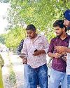 पपीहा पार्क में लोगों की आईडी जांची पपीहा पार्क में लोगों की आईडी जांची
