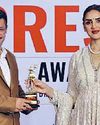 बेस्ट डिजिटल मार्केटर ऑफ ईयर 2025 की कैटेगरी में मिला सम्मान बॉलीवुड सेलिब्रिटी ईशा देओल ने जितेंद्र गोस्वामी को दिल्ली में किया सम्मानित54