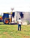 अवैध रूप से बनी इंटरलॉक टाइल फैक्ट्री और बिस्कुट फैक्ट्री पर चला पीला पंजा4