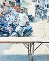 जलभराव से परेशान लोगों ने लगाया जाम जलभराव से परेशान लोगों ने लगाया जाम