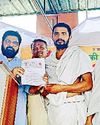शहीदों और उनके परिवारों के प्रति संवेदनशीलता रखना हमारा दायित्व12