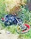 ट्रैक्टर की टक्कर से बाइक सवार की मौत, दो साथी गंभीर रूप से घायल4