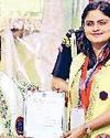 एमबीबीएस टॉपर डा. पर्ल राष्ट्रपति से सम्मानित22