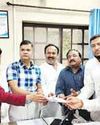इस्लामी नववर्ष एवं मोहर्रम पर्व को लेकर कांग्रेस पार्षद दल ने विद्युत अधिकारियों से की मुलाकात37