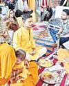 गायत्री परिवार की पहल, वैदिक पद्धति से मना रहे जन्मदिन14