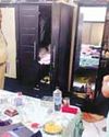 चोरो ने लाखों रूपए के जेवरात किये पार9