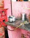 दुकानों से लेकर वाहनों में भी धड़ल्ले से हो रहा घरेलू गैस का उपयोग, प्रशासन की भूमिका बनी संदिग्ध?3