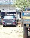 खनिज विभाग ने की कार्रवाई, पुलिस अभिरक्षा में सौंपे गए ट्रैक्टर कलगांव चंदन नदी से दो ट्रैक्टर को किया गया जब्त17