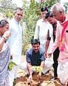 ग्राम पंचायत खैरी में पौधारोपण कार्यक्रम का हुआ आयोजन विश्व पर्यावरण दिवस के अवसर पर सरपंच ने पौधे लगाकर देखभाल करने का लिया निर्णय19