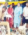 बाजार से जब्त की गई 1.50 क्विंटल मछलियां मोहगांव बाजार में मत्स्य विभाग के अधिकारियों की छापामार कार्यवाही16