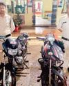 मोटर साइकिल चोरी करने वाले चार आरोपियों को पुलिस ने किया गिरफ्तार मोटर साइकिल चोरी करने वाले चार आरोपियों को पुलिस ने किया गिरफ्तार1