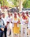 न्याय की पुकार, प्रशासन से जबरन ज़मीन खाली कराने पर जताई आपत्ति1