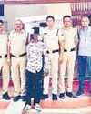 कबाड़ी मोहल्ले के शातिर तस्कर के घर में पुलिस की दबिश, 455 शीशी नशीली सिरप बरामद, पांच मामलों में फरार आरोपी गिरफ्तार18