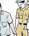 ब्राउन शुगर के साथ शातिर तस्कर गिरफ़्तार, 20 से ज़्यादा अपराधों में नाम9