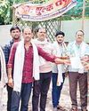 व्यापारी ने खरीदा किसानों से अनाज, अब हो गया फरार 30 लाख की बकाया रकम, किसान पहुंचे एसपी दफ्तर19