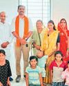 आंगनबाड़ी केंद्रों को और अधिक सशक्त बनाने की दिशा में सरकार निरंतर कार्य कर रही आंबा केंद्र का लोकार्पण, बच्चों को गुलाल लगाकर कराया प्रवेश12