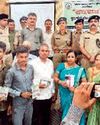 समाधान अभियान में 305 मोबाइल पुलिस ने किया रिकवर4