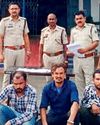 लूट के आरोपी 5 युवक गिरफ्तार, जेल दाखिल1