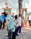 पुलिस अधीक्षक भावना ने जीती मटका फोड़ प्रतियोगिता3