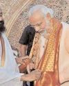 Sri Sri Ravi Shankar praises Modi govt, terms J&K's railway connectivity a 'joyous moment'51