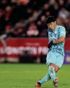 Costly Collins puts Bees in deep trouble Costly Collins puts Bees in deep trouble25