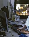 Shift work heart risk 'is due to eating at night' Shift work heart risk 'is due to eating at night'