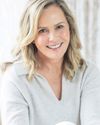 Liz Earle29