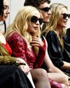 MADONNA GOES WITH THE FROW7