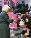 The Queen admits: I was raised on Beano25