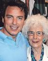 Heartbroken Barrowman pays tribute to his mum Heartbroken Barrowman pays tribute to his mum25