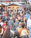Busy scenes as shoppers flock to city1