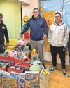 Club promoters donate gifts to children’s home4