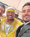 Singer enjoys city kNEes up4
