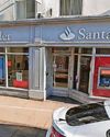 Bank to cut its opening hours as part of high street retreat9