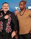 Dubois shoves Usyk ahead of rematch Dubois shoves Usyk ahead of rematch