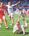 Ten-try Roses remain level with France29