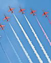 200,000 crowd bay as air show delivers spectacle and spending 200,000 crowd bay as air show delivers spectacle and spending1