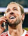 Harry's out to Rob old boy of his goal record Harry's out to Rob old boy of his goal record75