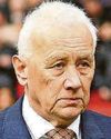 PREM LEGENDS BACK KING ON £100m 'CLIFF EDGE' CONCERNS PREM LEGENDS BACK KING ON £100m 'CLIFF EDGE' CONCERNS