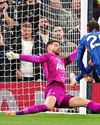 Joao joy as Frank loses it59