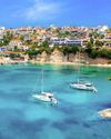Sleepy Greek island top for summer relaxation Sleepy Greek island top for summer relaxation44
